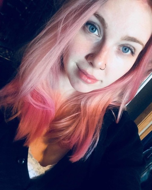 yuliya-obmaykinamc77dds:Leah ( 18 Nudes )