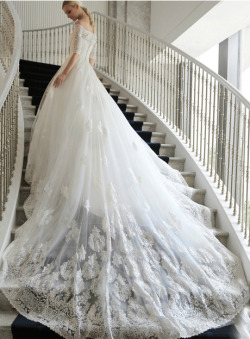 tbdressfashion:  tbdressfashion:  dream wedding