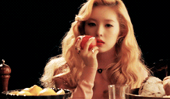 yooyoung: it just comes so natural, it just comes automatic