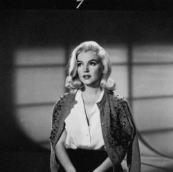 perfectlymarilynmonroe: Marilyn Monroe in