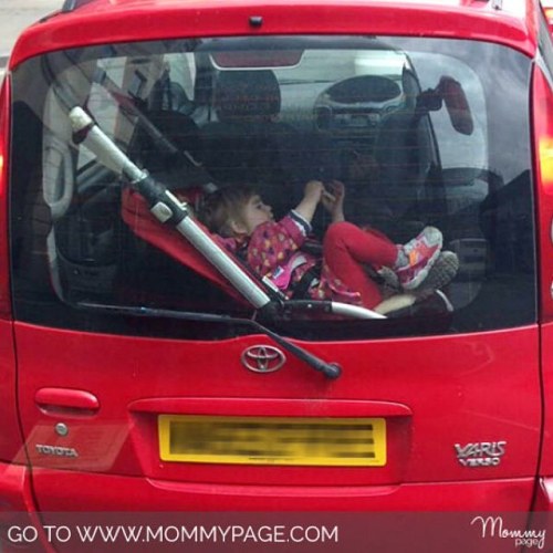 What’s Wrong With This Picture? Strangers SLAM Mom Who Left Child In Stroller WHILE Driving —&