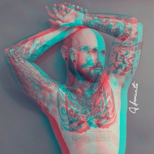 trevorwayne:  Great new pic back from @dirtypopshow ( Chris J Armenta)! Seems like 3D, I’ve always wanted to do 3D nudes ;) 