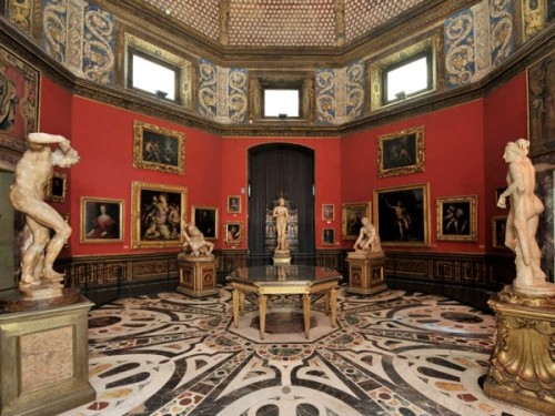 lesfressange:                                                Great Halls of Art1. Salle Mollien, Lou