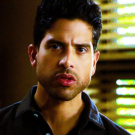 hope-mikaelson:ENDLESS GIFS OF LUKE ALVEZ: Season 13, Episode 17; “Capilanos”