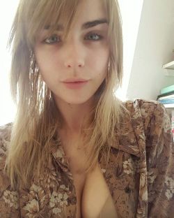 Danielle Sharp Fan