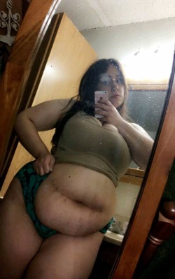 plumplilpeach:  Look at how big I’ve gotten