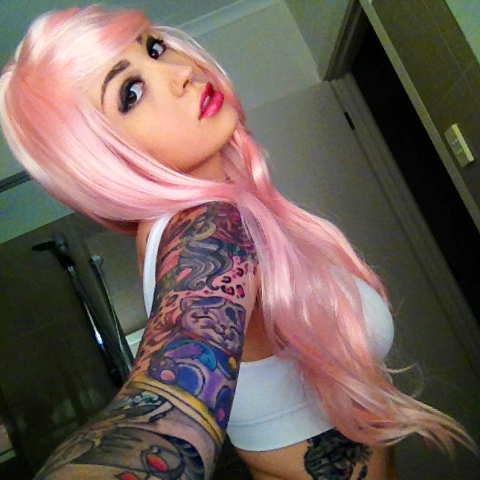 Porn photo nekomarie:  I love pink hair. Maybe I can