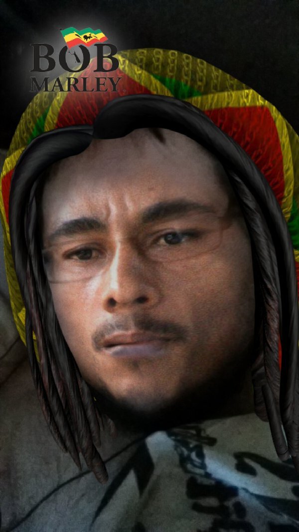 lexluthot:  rudegyalchina:  ctron164:  micdotcom:  Snapchat’s 4/20 Bob Marley filter is