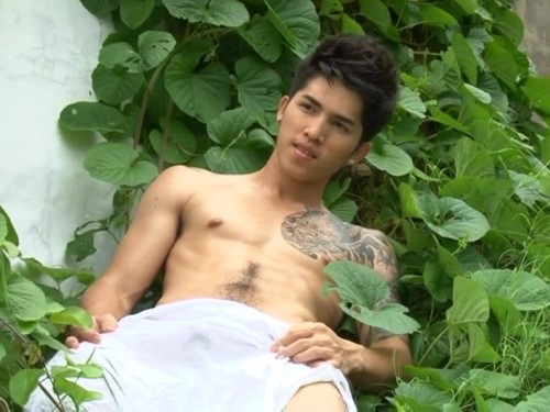 Porn photo teeyakdon:  From Thai Gay Magazine … KFM#25