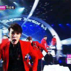 donghaek:  140412 Music Core - Donghae 