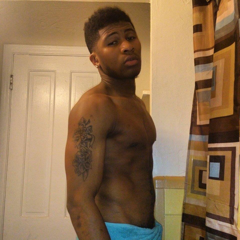 black-dicks-r-us:  Mmmmmmm CJ WATCH THOUSANDS OF FREE BLACK GAY VIDEOS AT…  www.BlackM4M.com
