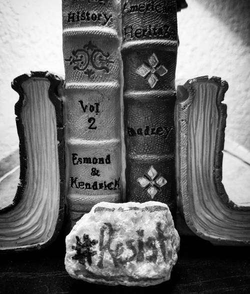 Day 26: #rockmy365days#Resist #ResistOften #rocks #stones #doodle #365project #artproject #art #ro