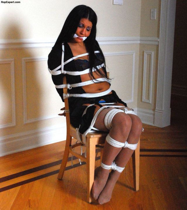 bondagehedgehog:Jade Indica