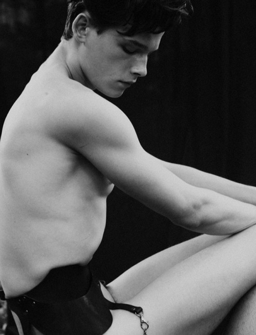 sean-clancy:  Konstantin Vesnin by Marat Mukhonkin 