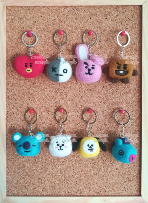 BT21 Felt wool keychains 