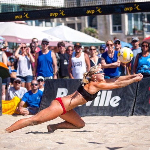 Sara Hughes, AVP Manhattan Beach 2017.