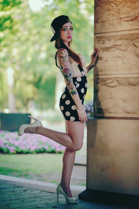 tattoosonbreast:  If you love sexy inked girls click here 