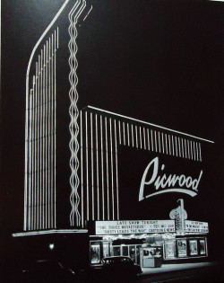 danismm:    Picwood Theater via Classic Film Aficionados 1940s 