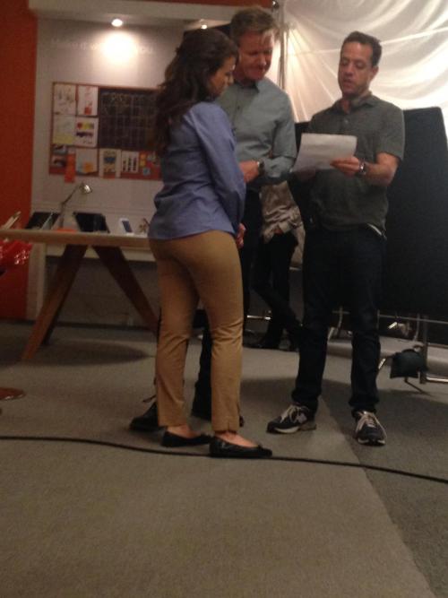 gossypics:  Milana Vayntrub’s BEHIND the scenes of att &t commercial http://ift.tt/1JgMnWv