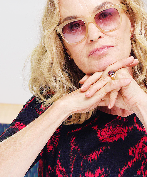 fionagoddess:  Jessica Lange | American Horror Story: Freak Show - Press Conference.