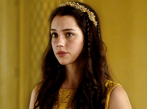 ADELAIDE KANE As MARY STUART ↴