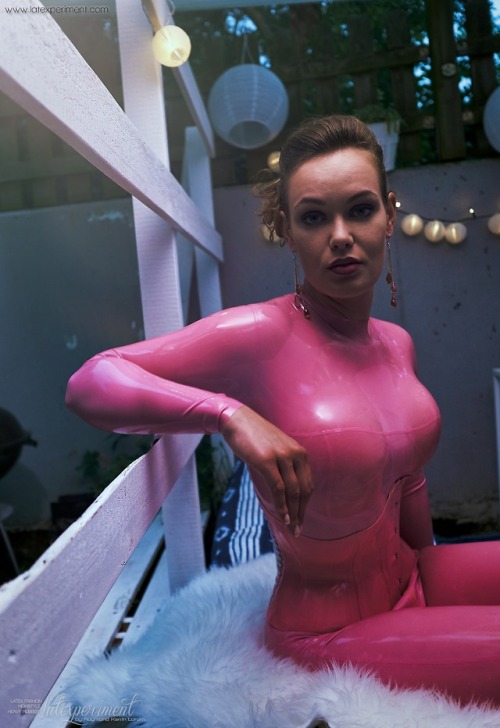 kinkygoethe:  Summer evening in pink latex!by porn pictures