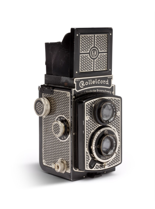 Rolleicord with Art Deco pattern, 1933-36. Germany. A simpler, less expensive version of the high-en