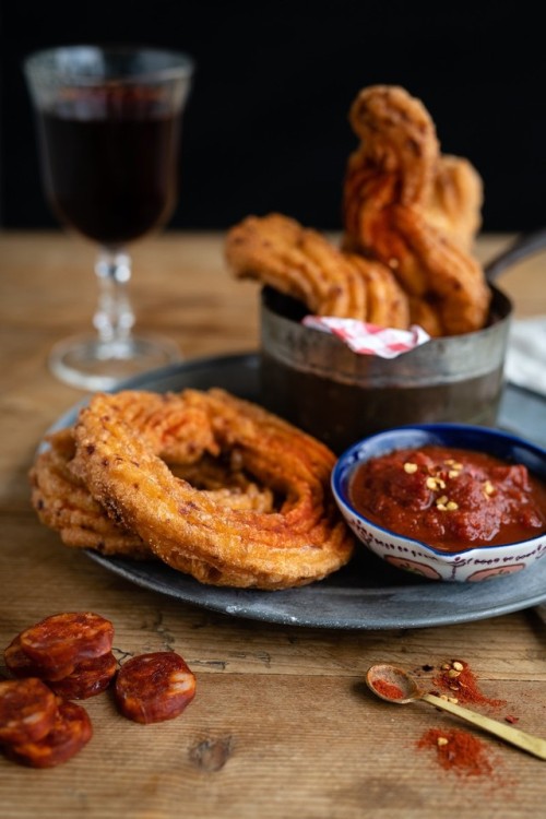 foodffs:SAVOURY CHURROS WITH GARLICKY TOMATO DIPPING SAUCEFollow for recipesIs this how you roll?