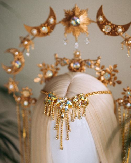 sosuperawesome: Moon Child HaloCarbickova Crowns on Etsy