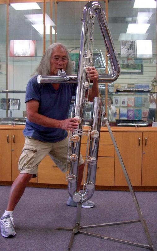 swoodthis: argent-ace:  paulsrockinpagoda:  presidentobarna:  leaf-jelly:  131-di:  illogicalhumanoid:  brickiestsurgeon:  131-di:  the contrabass saxophone is such an absurd instrument  talk dirty to me  Have ya’ll seen the double contrabass flute