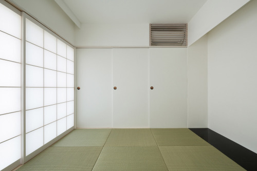 uomj:House in Sakurashinmachi // comma design office