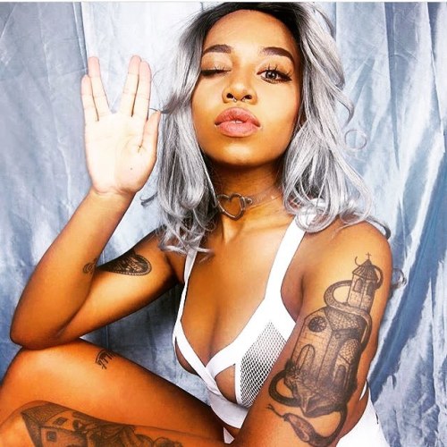 blackgirlsinked:  @christinapoku