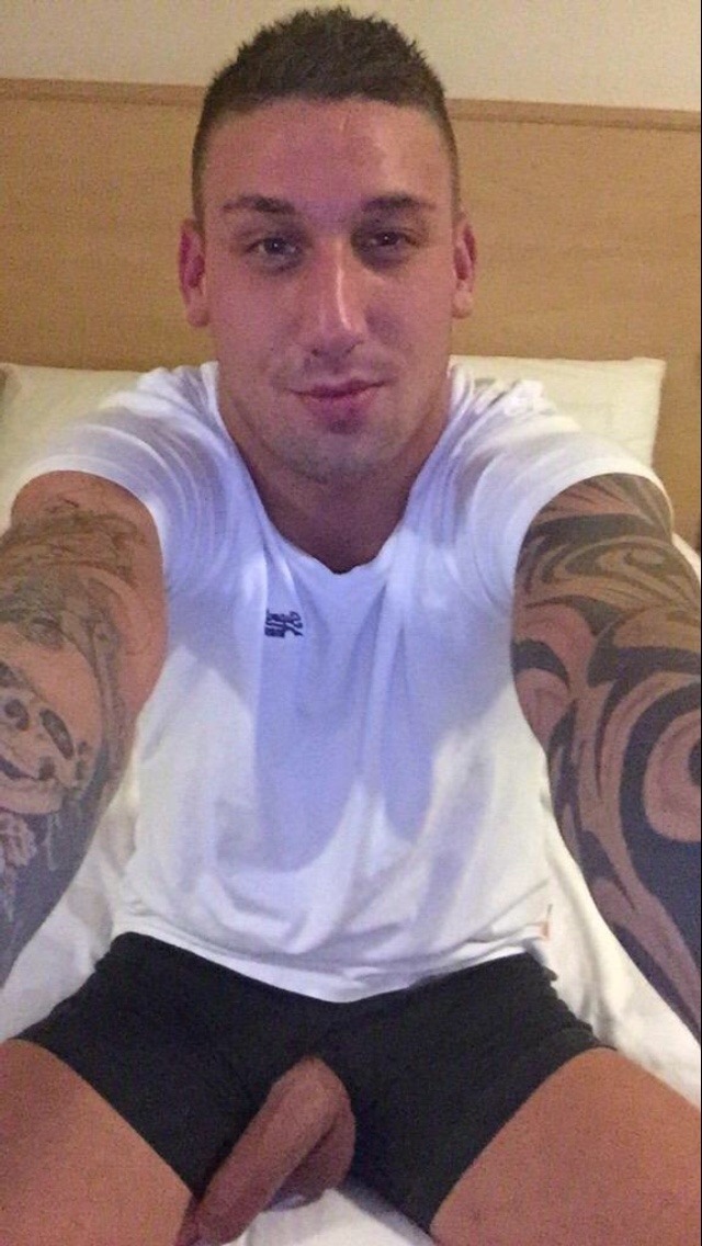 hornym8syd:  Horny Sydney guy here , up for swapping pics with other bi, gay, straight,