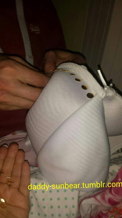 tasksforsubsandslaves:  daddy-sunbear:  Daddy made me a new bra….nice little torture bra that I can wear to work.  It feels amazing on!  Sewing it back together however took AGES!   It feels amazing on….and when he presses against it a little it feels