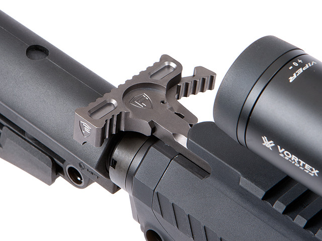 gunrunnerhell:  Fortis Mfg Hammer Charging HandleA specially designed charging handle