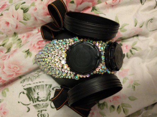I was inspired by the rhinestone gas masks and decided to make my own reasonably functional one! The
