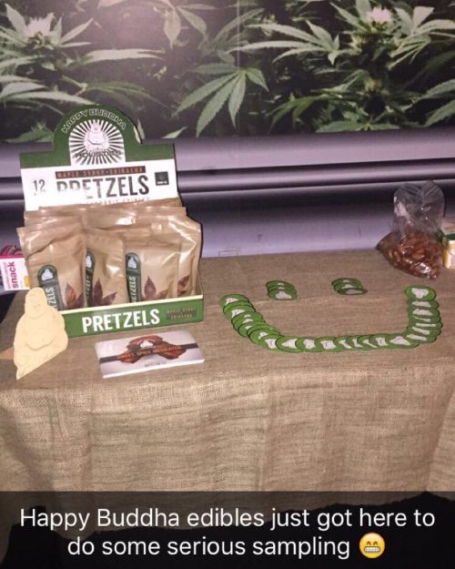 @buddhaedible420 is here until 6 pm with bogo specials on their medicated pretzels http://ift.tt/29R