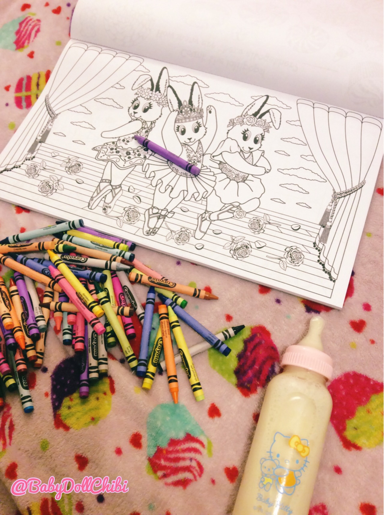 babydollchibi:  💖 🍼My Mommy surprised me with these coloring books and crayons!