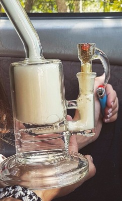 the-captainchronic:  14mm gridded inline perc