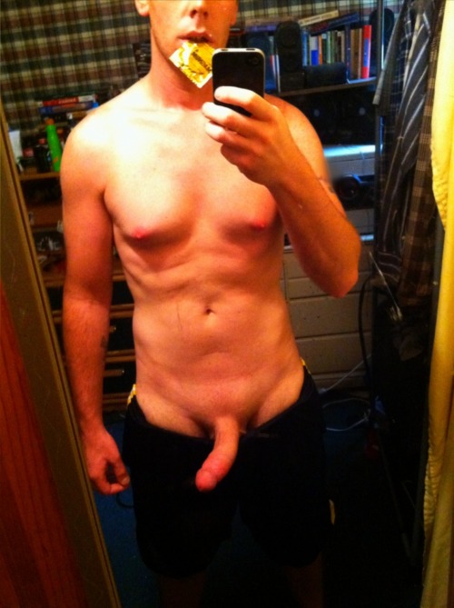 bigdickevan:  I got the golden ticket ! Reblog if you wanna fuck me  Bigdickevan.tumblr.com  Any time Evan!!