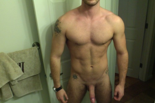 Porn Pics jocknotized:  This JOCKBOY just STRIPped