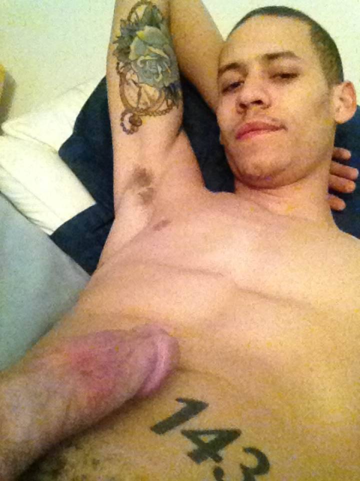 srt8guyssexting:  follower ask follower receive sometimesâ€¦.you owe me one â€¦.all