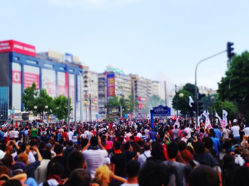 2 Haziran 2013, Ankara Kızılay Türkiye #direngeziparkı #direnankara #faşizmekarşıomuzomuza