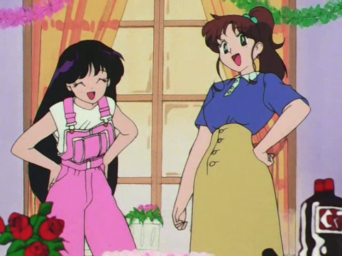 sailorcivilian:Ep 101Ami, Mako, and Minako wears their outfits again in ep 102 Rei third most worn o
