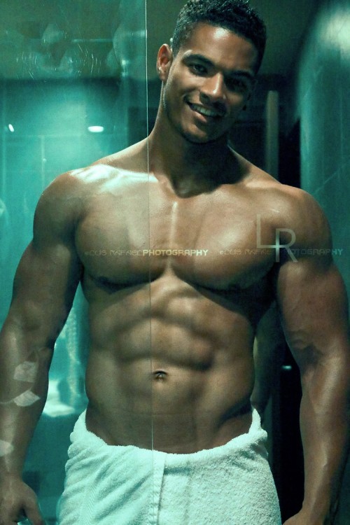 aworldofmenz:  culebra9:  mitos:  Elton Pinto Mota by Luis Rafael (2014)  YAAAAAASS  A World of Menz