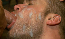intheeyeonly:  forcuriousguys:  Scruffy cum