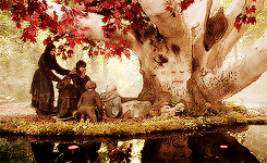 Gif Memeanonymousasked:The Starks + 7 (colours Abound)