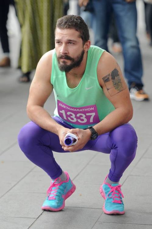 hoeirl:  shrugging:  i have butterflies   I love this look  L337