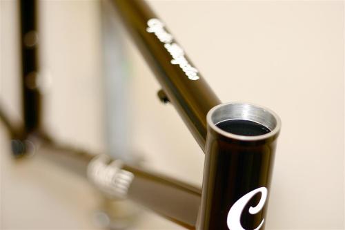 cyclobicycles: Headtube reamed & faced. Ready for a Chris King InSet.
