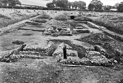 The Yewden Villa excavation, south of Hambleden (Buckinghamshire, England).  In 1912, a Roman-era ma